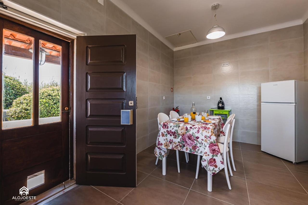 São Pedro da Cadeira Casa A Beira Mar - Countryhouse With Ocean View מראה חיצוני תמונה