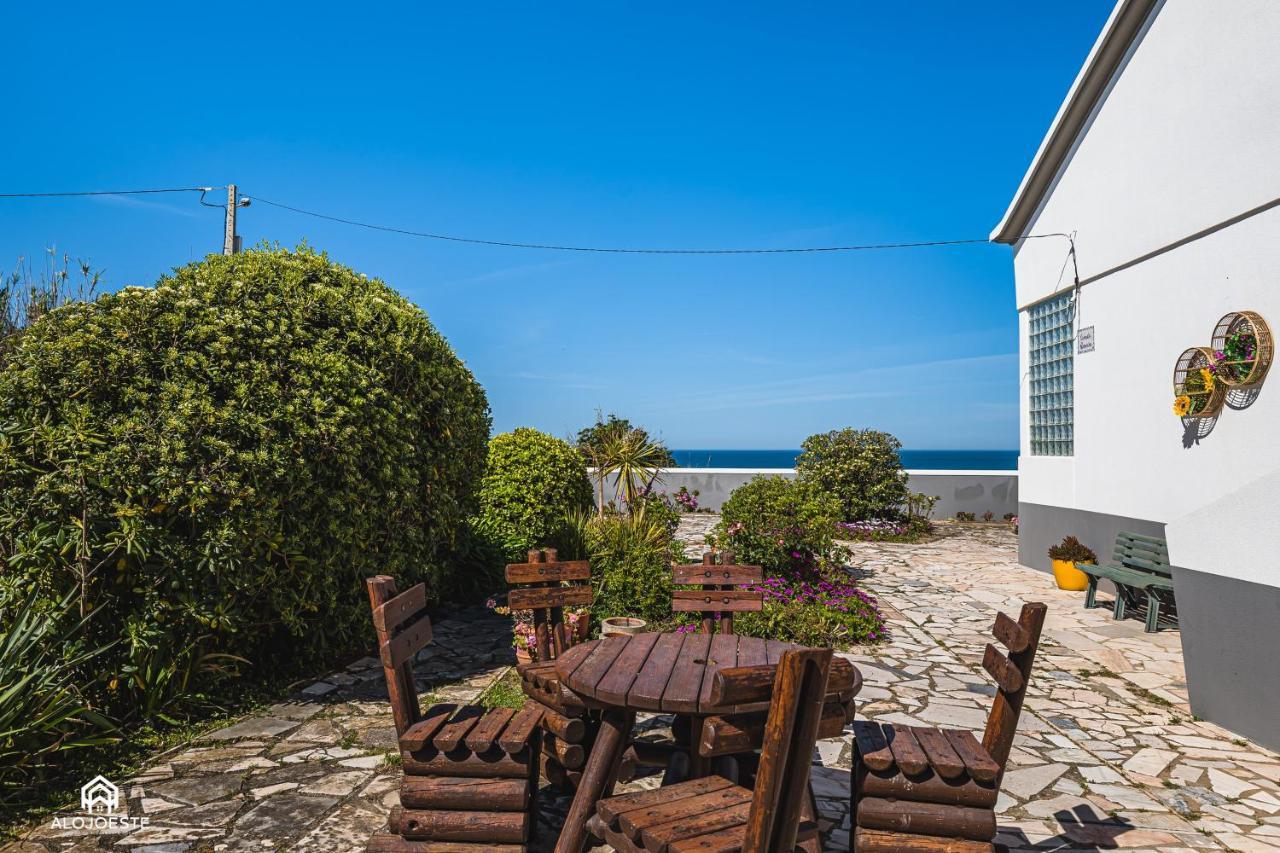 São Pedro da Cadeira Casa A Beira Mar - Countryhouse With Ocean View מראה חיצוני תמונה
