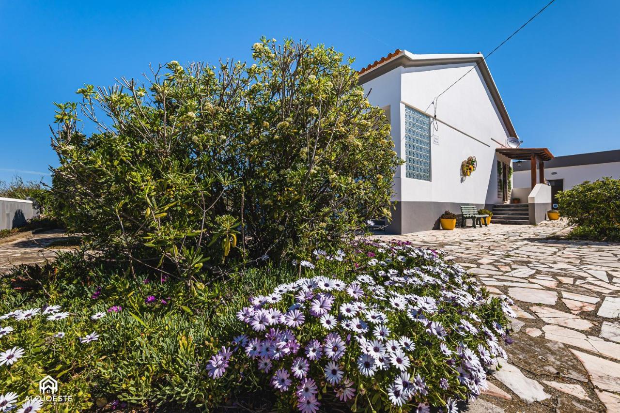 São Pedro da Cadeira Casa A Beira Mar - Countryhouse With Ocean View מראה חיצוני תמונה