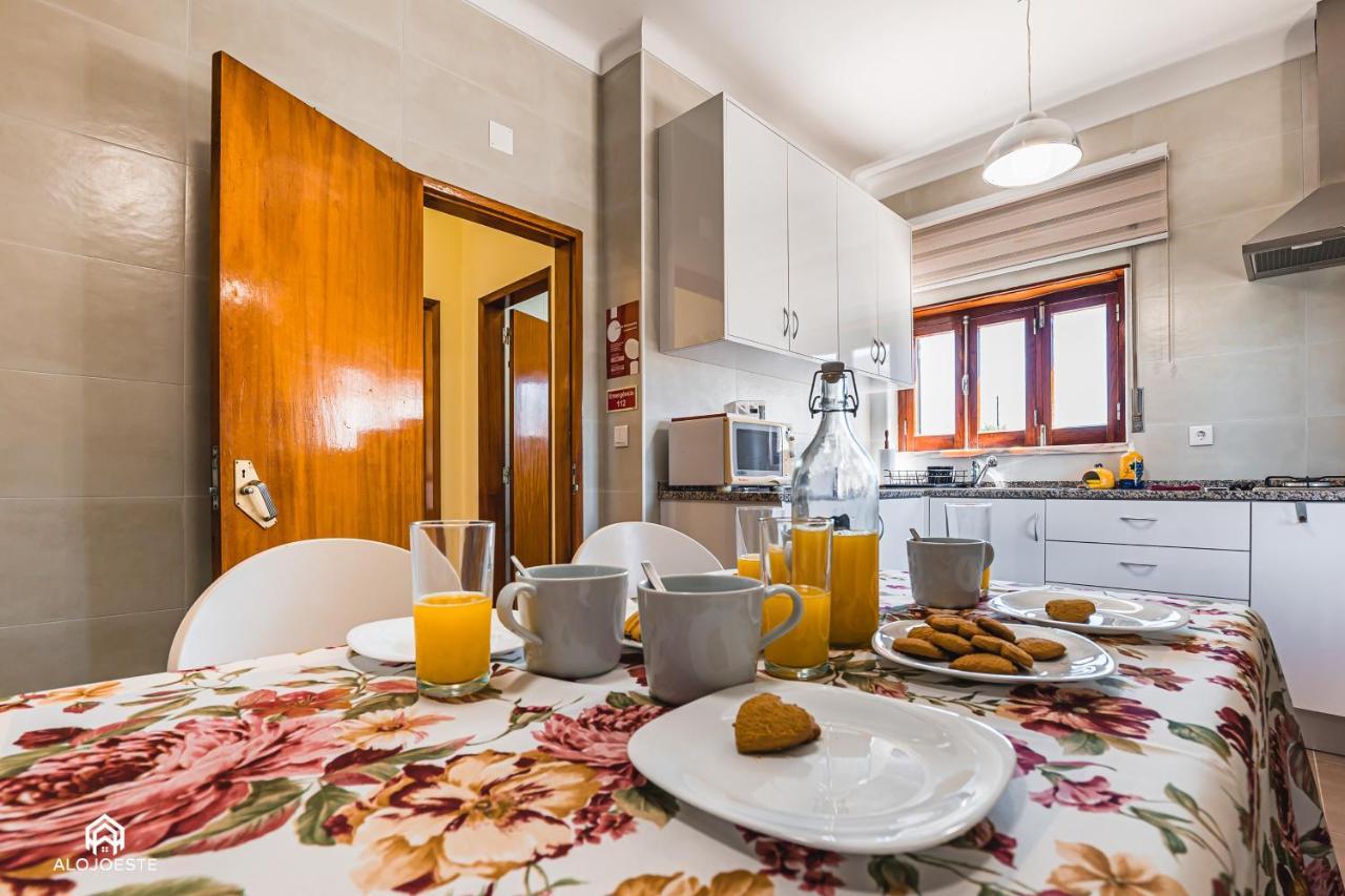 São Pedro da Cadeira Casa A Beira Mar - Countryhouse With Ocean View מראה חיצוני תמונה