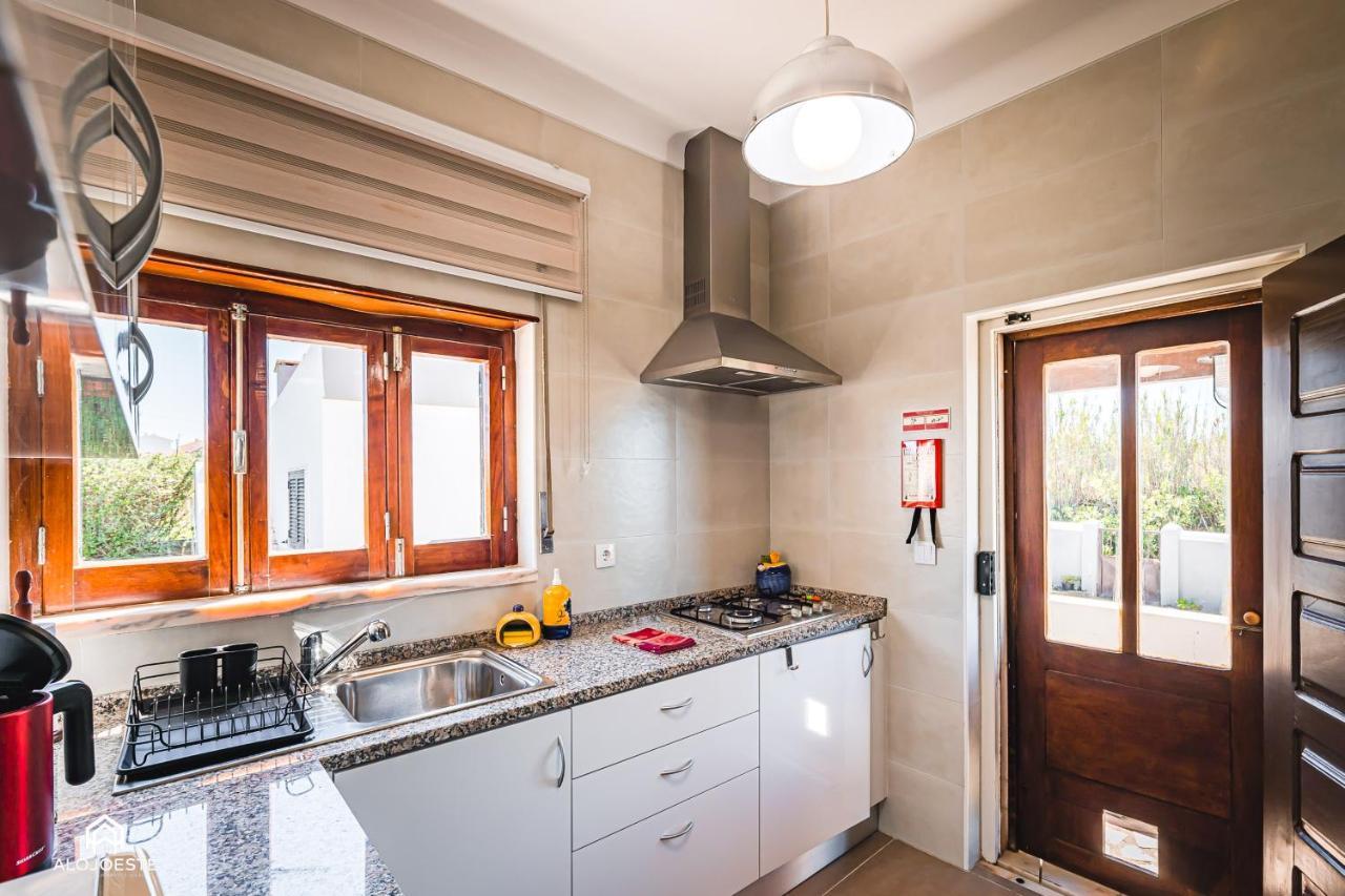 São Pedro da Cadeira Casa A Beira Mar - Countryhouse With Ocean View מראה חיצוני תמונה